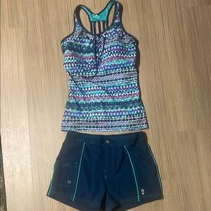 Free Country 2 Piece Swim Tankini Top (M) and Short (S) Set